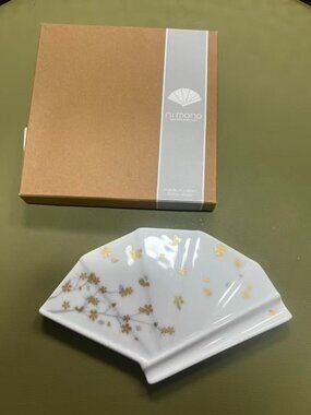 Handmade Japanese Mino-Yaki Fan-Shaped Small Plate